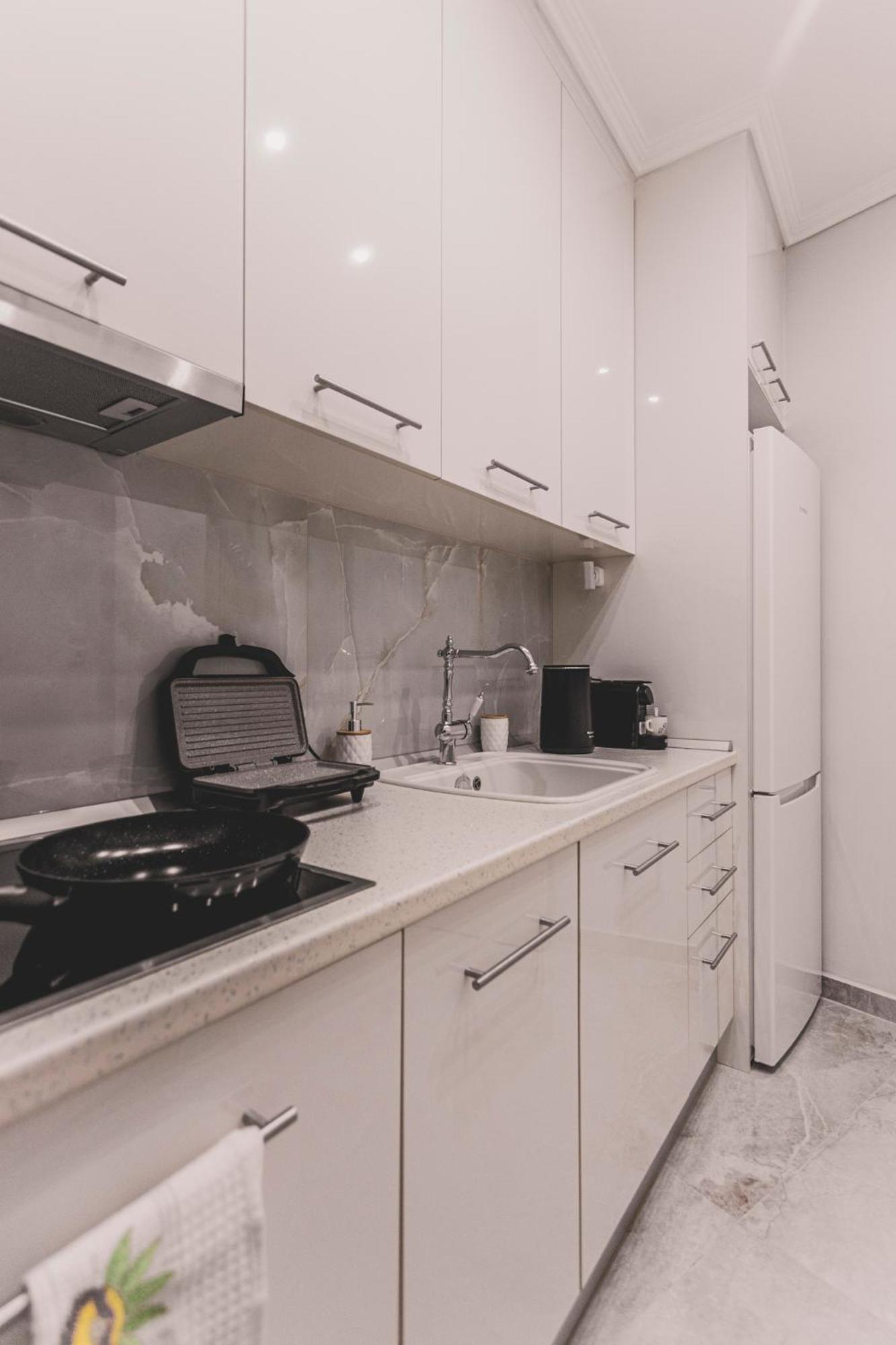 Kartell Luxury Apartment Thessaloniki Center Ngoại thất bức ảnh
