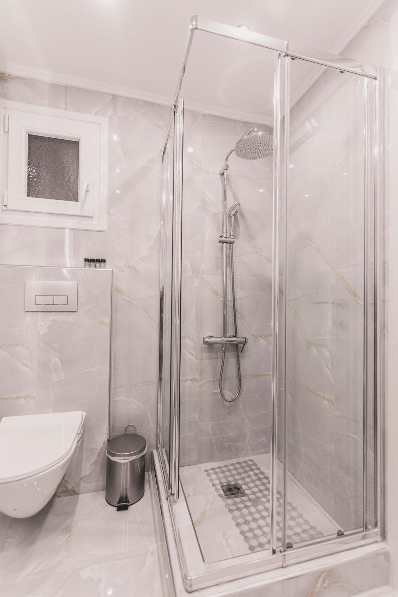 Kartell Luxury Apartment Thessaloniki Center Ngoại thất bức ảnh